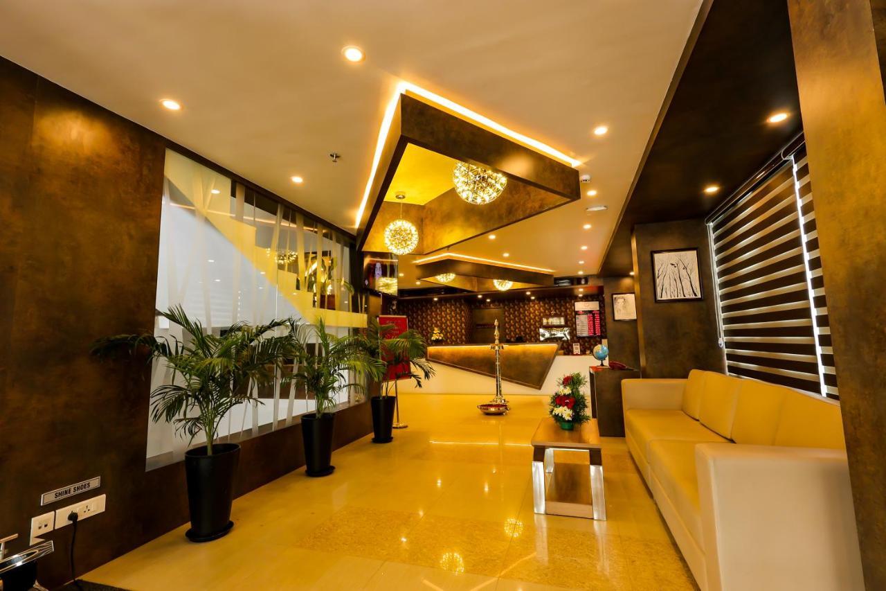 Dev Residency Hotel Thiruvananthapuram Kültér fotó