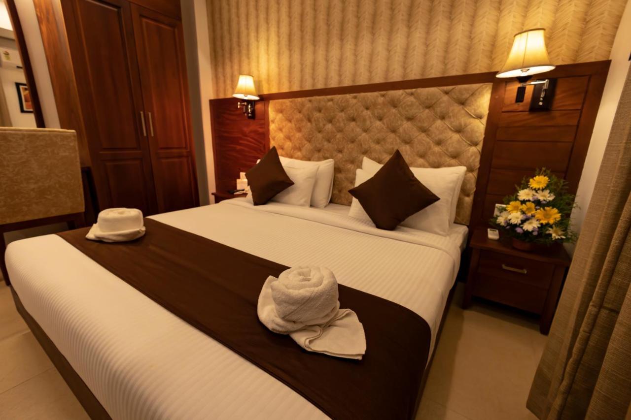 Dev Residency Hotel Thiruvananthapuram Kültér fotó