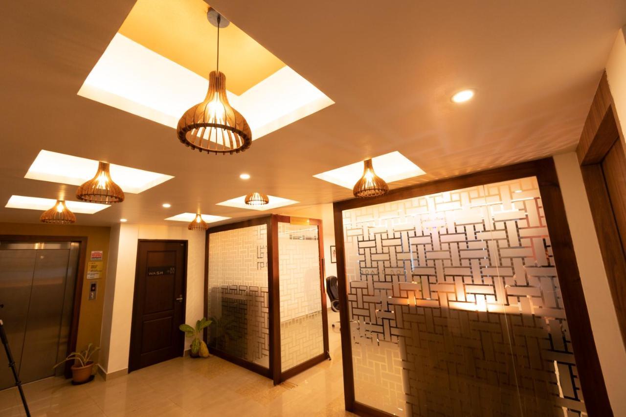 Dev Residency Hotel Thiruvananthapuram Kültér fotó