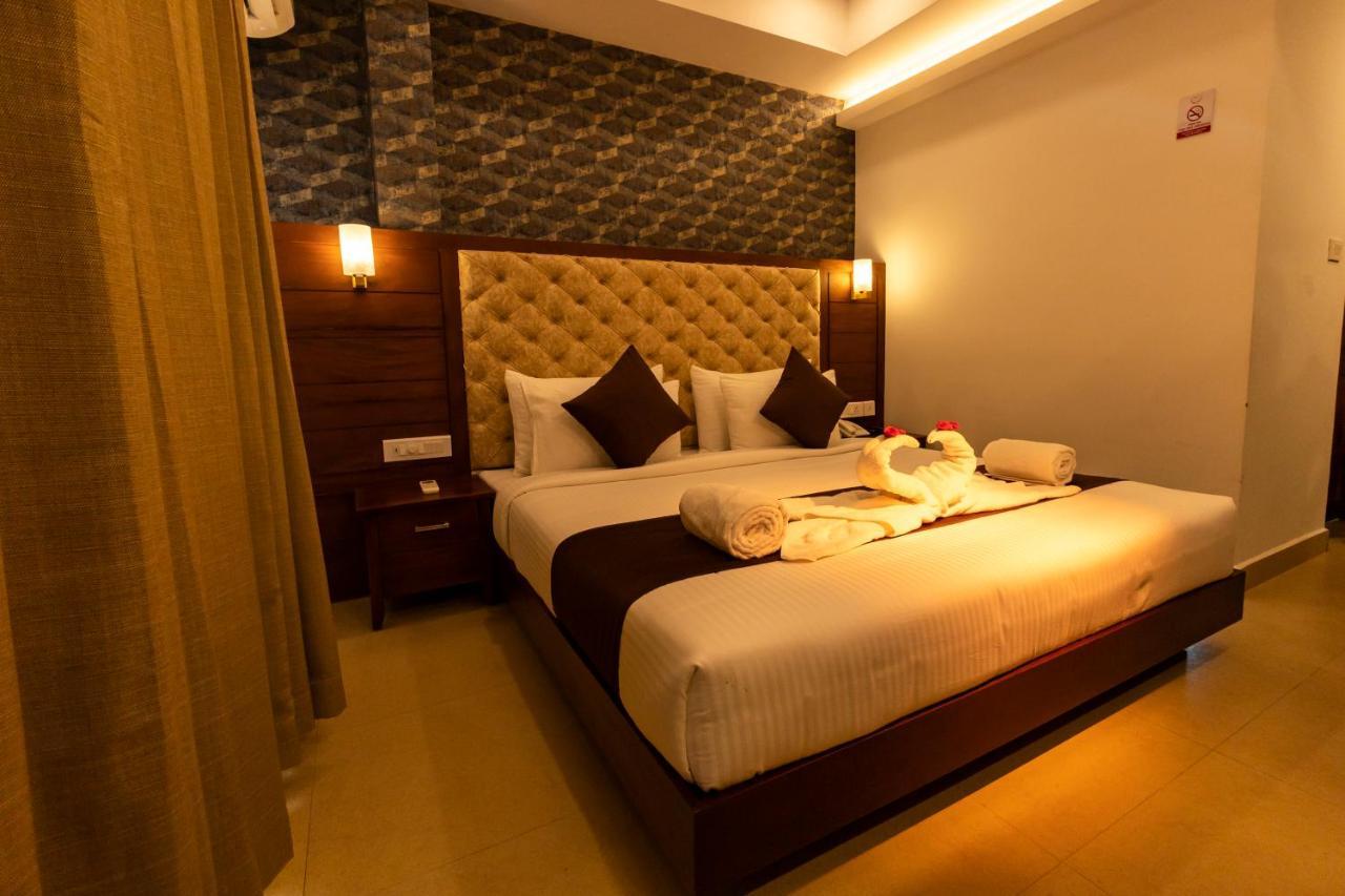 Dev Residency Hotel Thiruvananthapuram Kültér fotó